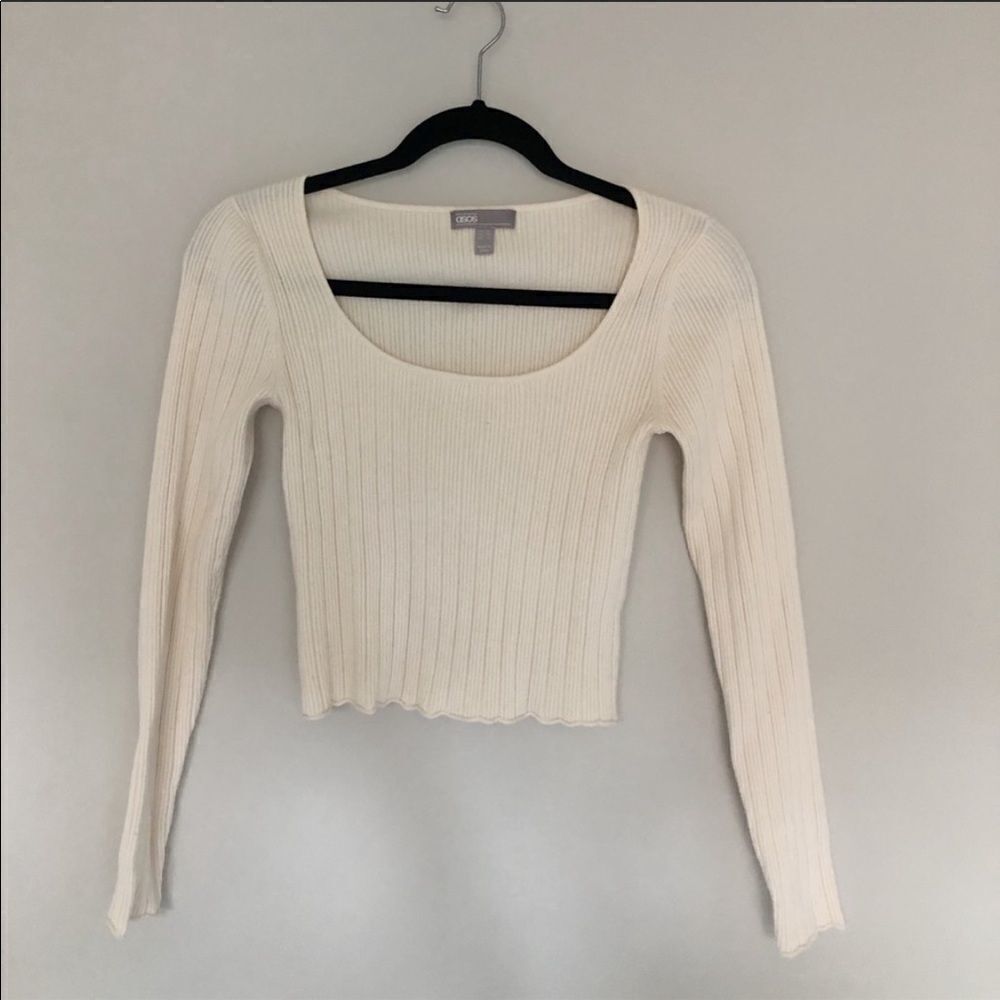 ✨scoop neck long sleeve sweater in fine knit rib✨